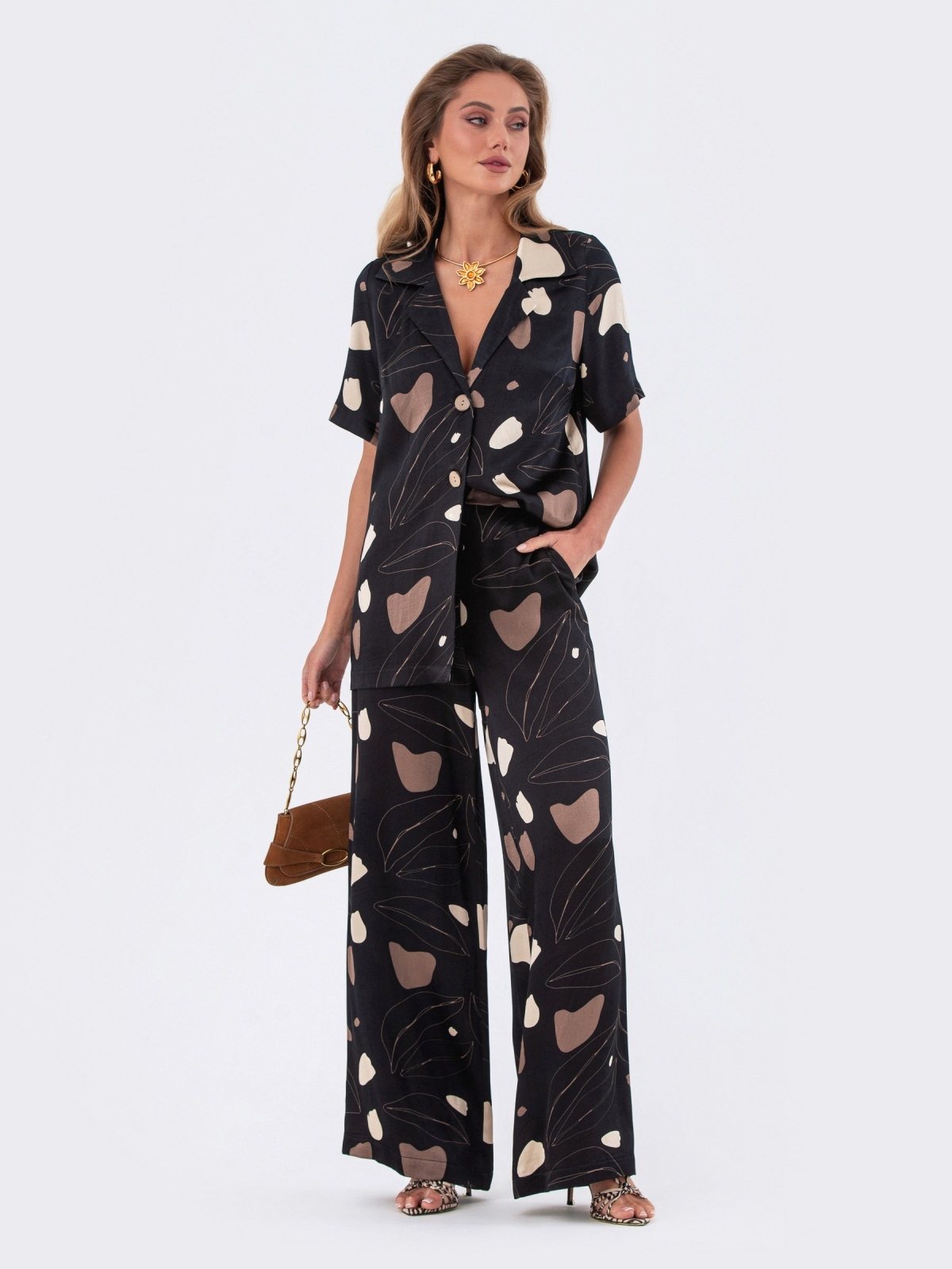 Атласний костюм-двійка в піжамному стилі | 89476