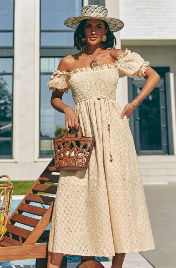 Літня розкльошена сукня з прошви бежева | 89890
