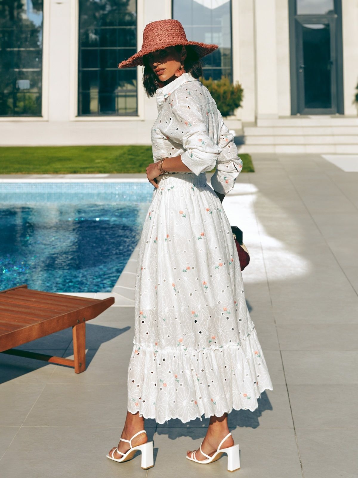 Літній костюм зі спідницею з прошви білий | 89998 Літній костюм зі спідницею з прошви білий | 89998