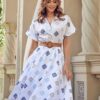 Літня розкльошена сукня-сорочка біла в принт | 90476