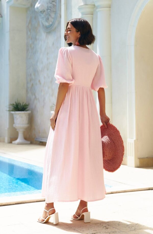 Літня сукня на запах із мусліну пудрова | 90295