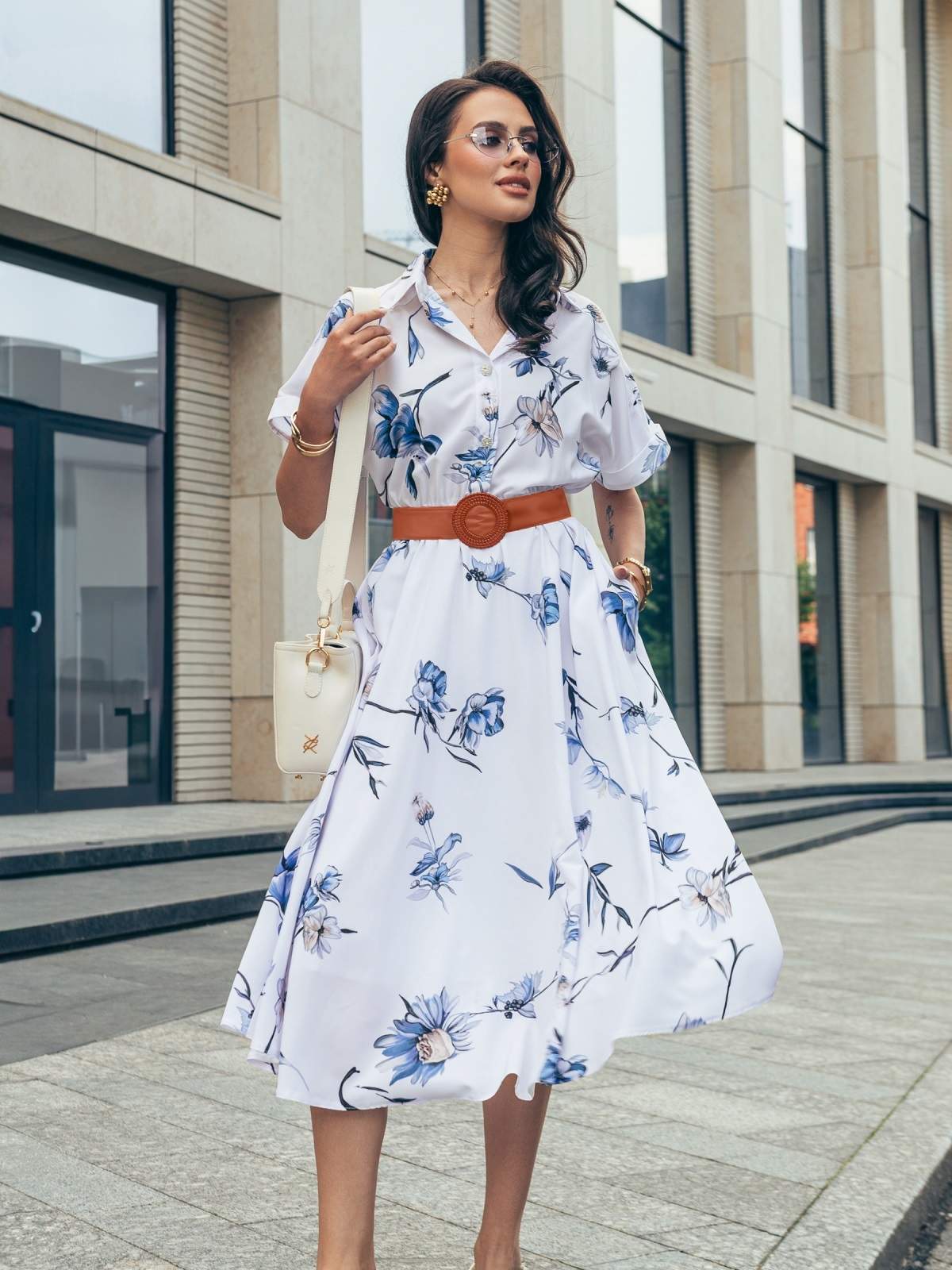 Літня сукня-сорочка біла в квітковий принт | 90488