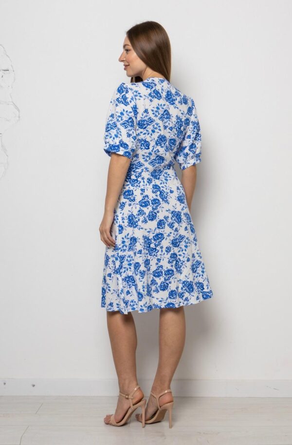 Лляна сукня біла у синій квітковий принт | 90534
