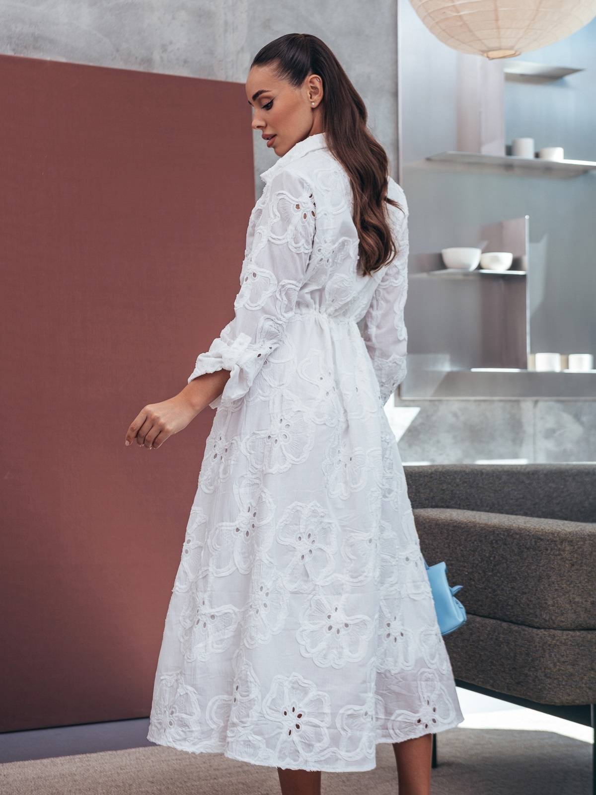 Сукня-сорочка біла з рельєфною вишивкою | 90834 Сукня-сорочка біла з рельєфною вишивкою | 90834
