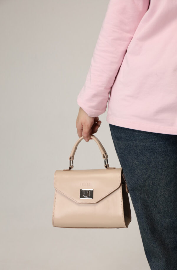 Шкіряна сумка бежевого кольору | 91616