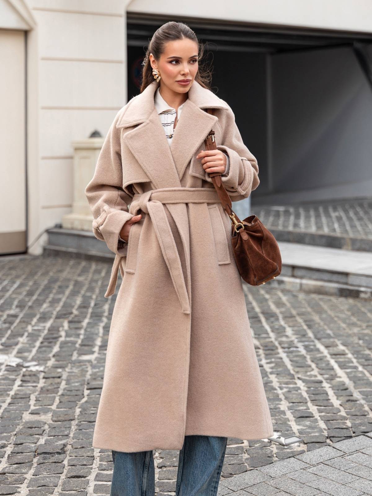 Пальто на запах з легким ворсом бежеве | 91915 Пальто на запах з легким ворсом бежеве | 91915