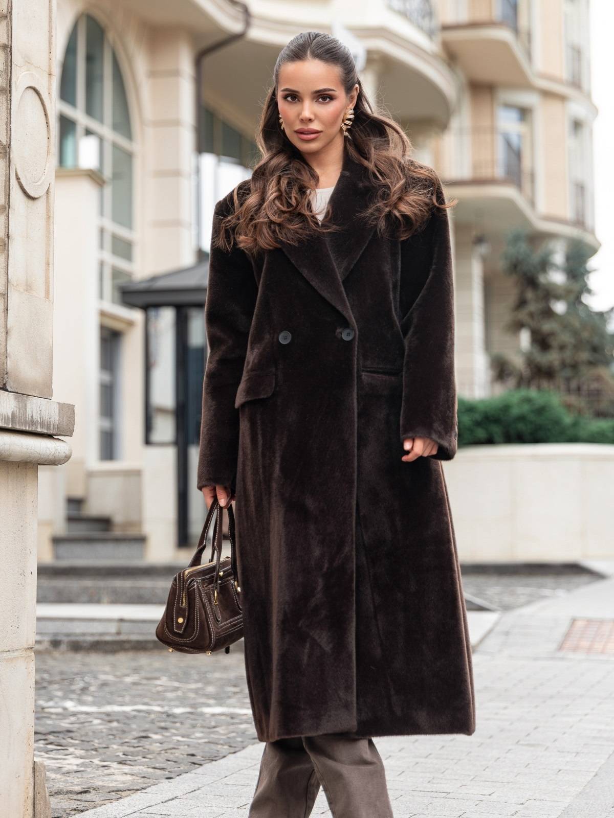 Елегантне пальто зі штучного хутра коричневе | 91747