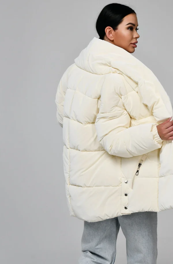 Зимова коротка куртка молочна з поясом | 91315