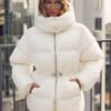 Зимова куртка зі знімним каптуром молочна | 91848 Зимова куртка зі знімним каптуром молочна | 91848