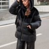 Зимова куртка з вставками з екохутра чорна | 91826 Зимова куртка з вставками з екохутра чорна | 91826