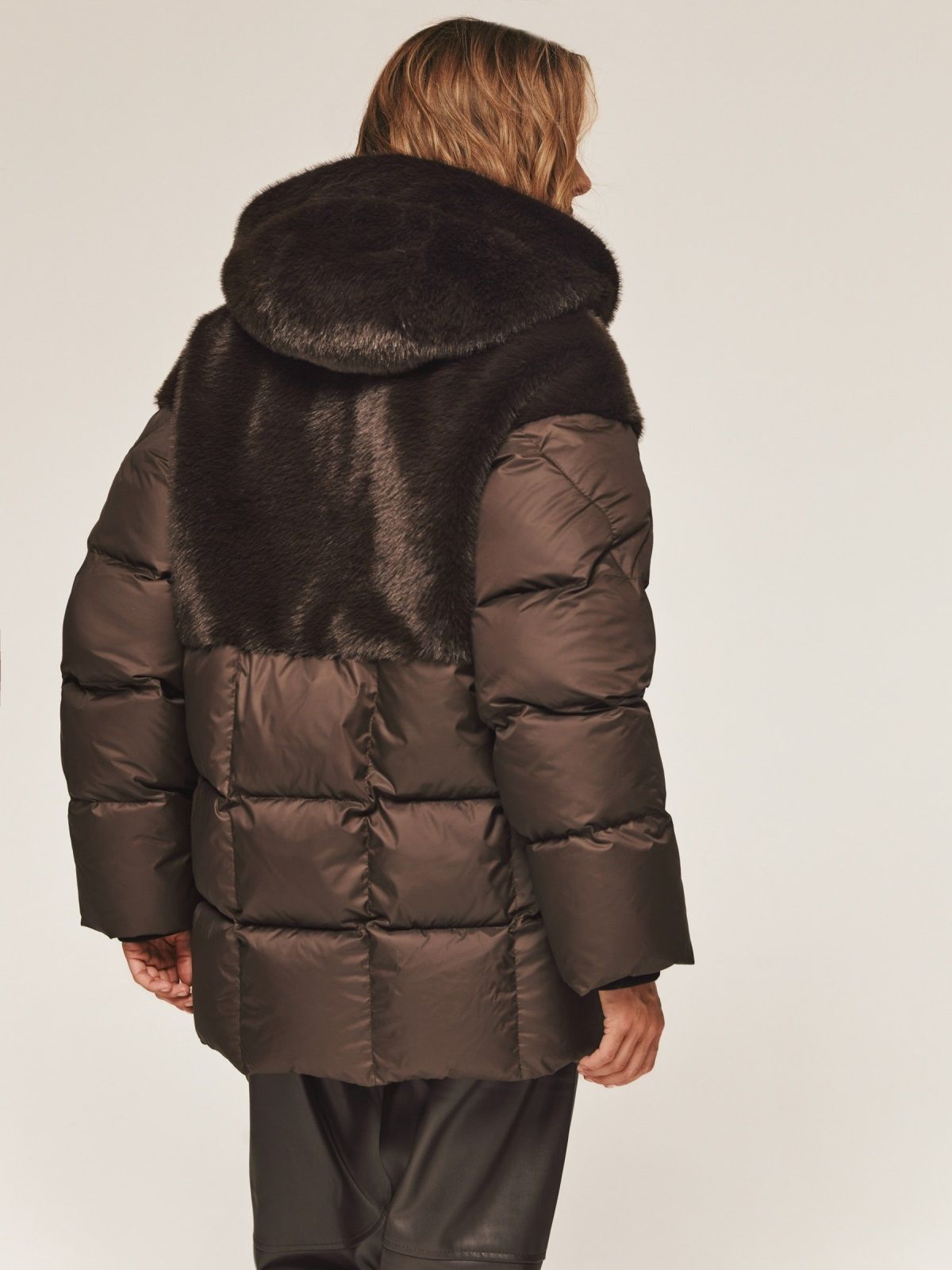 Зимова куртка з вставками з екохутра коричнева | 91795 Зимова куртка з вставками з екохутра коричнева | 91795