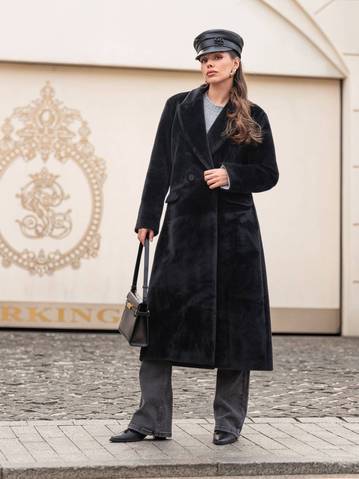 Елегантне пальто зі штучного хутра чорне | 91759 Елегантне пальто зі штучного хутра чорне | 91759