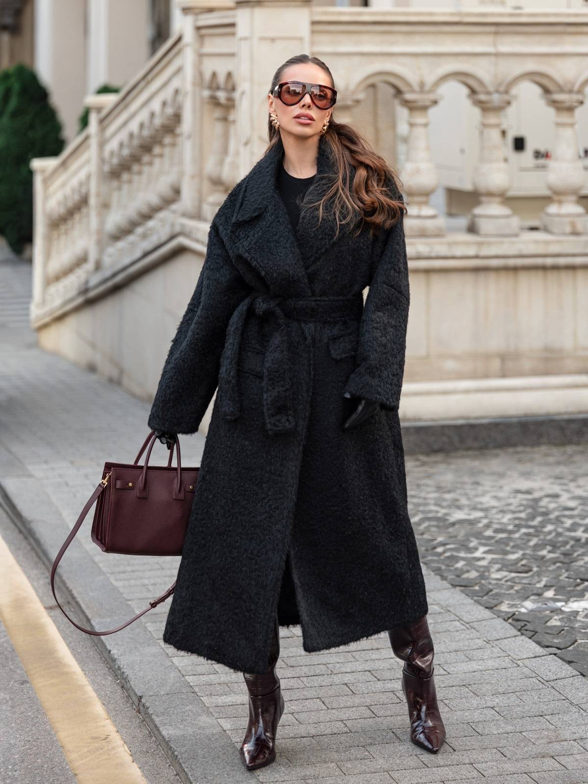 Демісезонне пальто з ворсом на запах чорне | 91948 Демісезонне пальто з ворсом на запах чорне | 91948