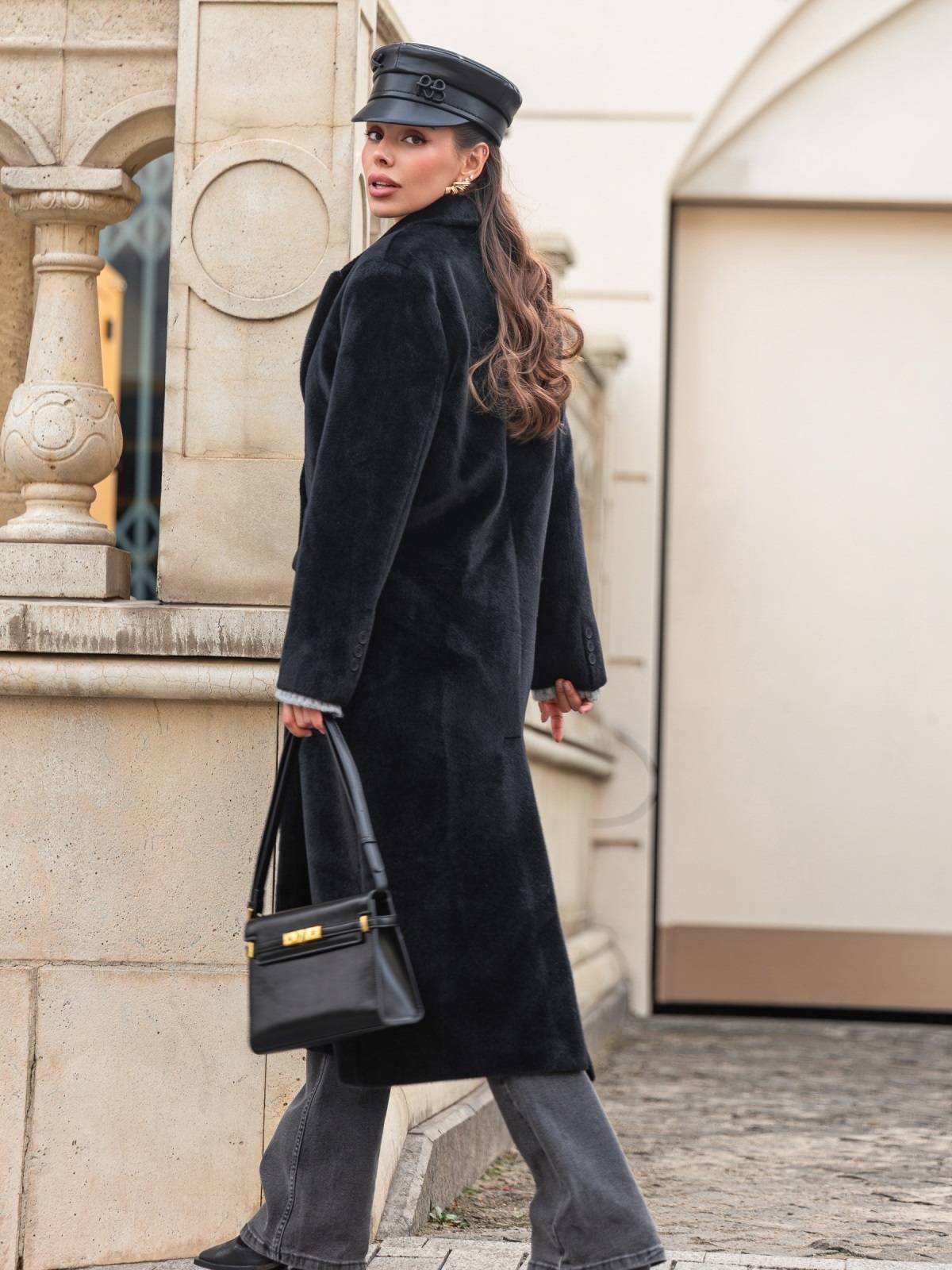 Елегантне пальто зі штучного хутра чорне | 91759 Елегантне пальто зі штучного хутра чорне | 91759