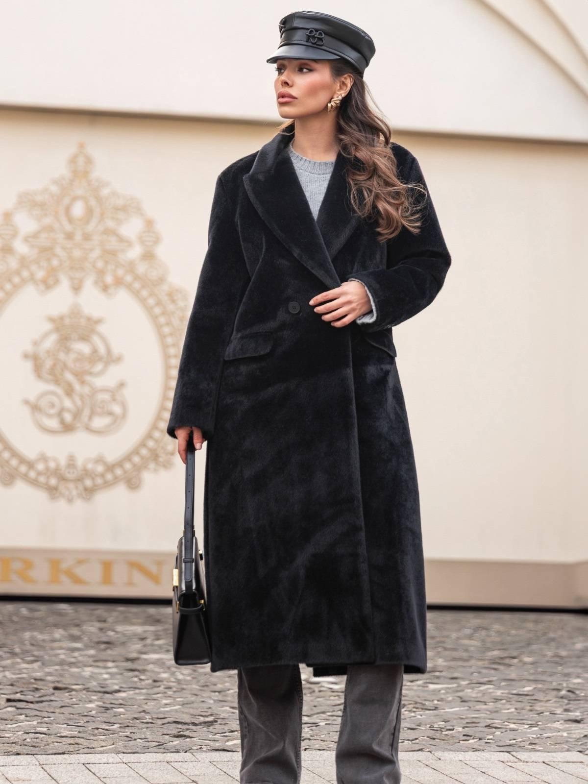 Елегантне пальто зі штучного хутра чорне | 91759 Елегантне пальто зі штучного хутра чорне | 91759