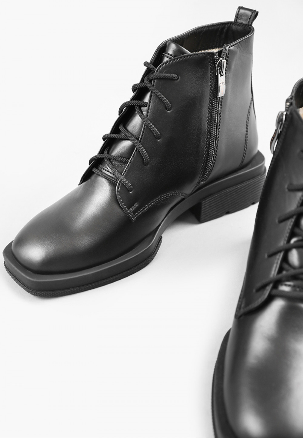 Демісезонні черевики на шнурівці чорні | 91581