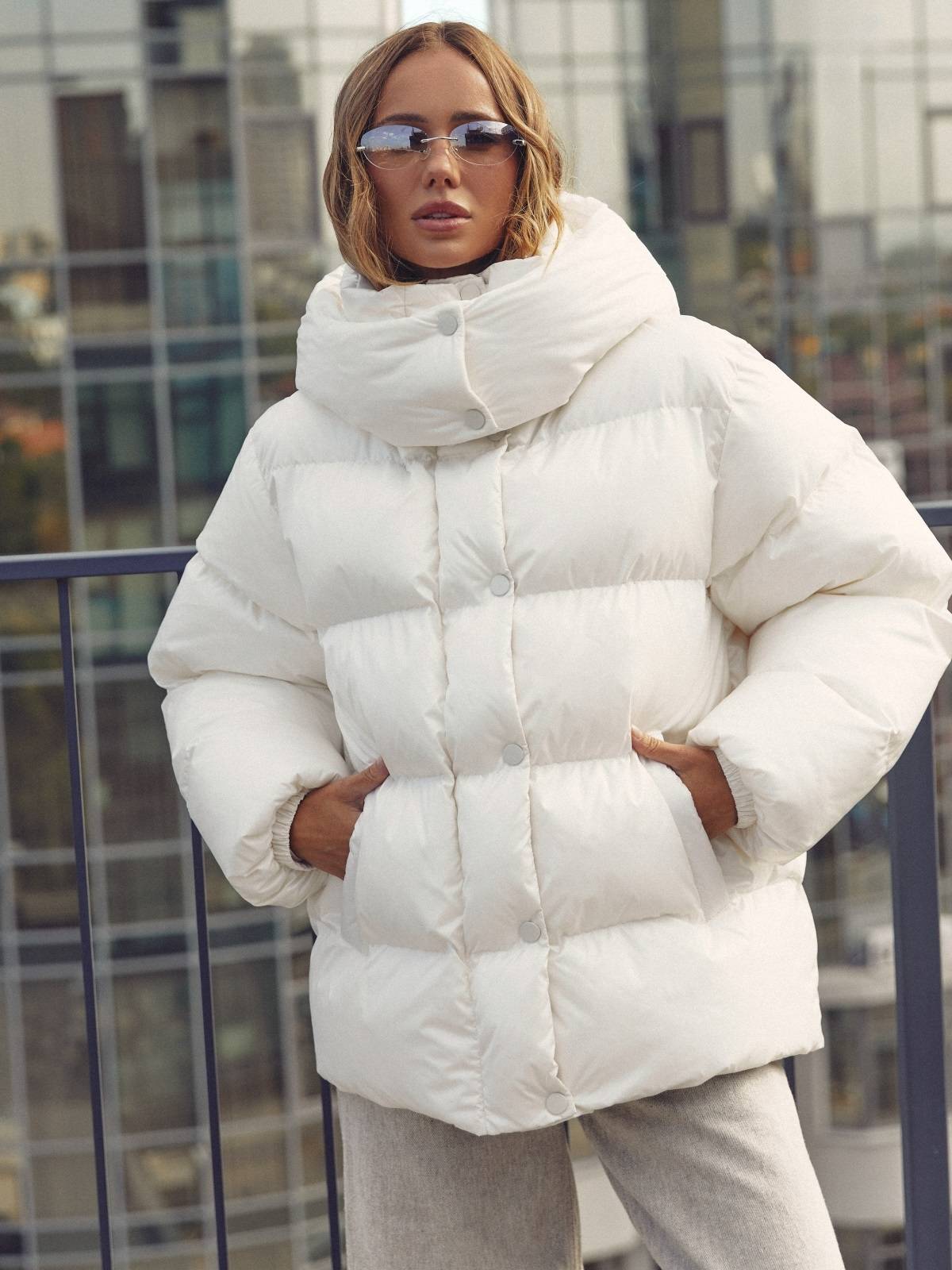 Зимова куртка зі знімним капюшоном молочна | 92103 Зимова куртка зі знімним капюшоном молочна | 92103