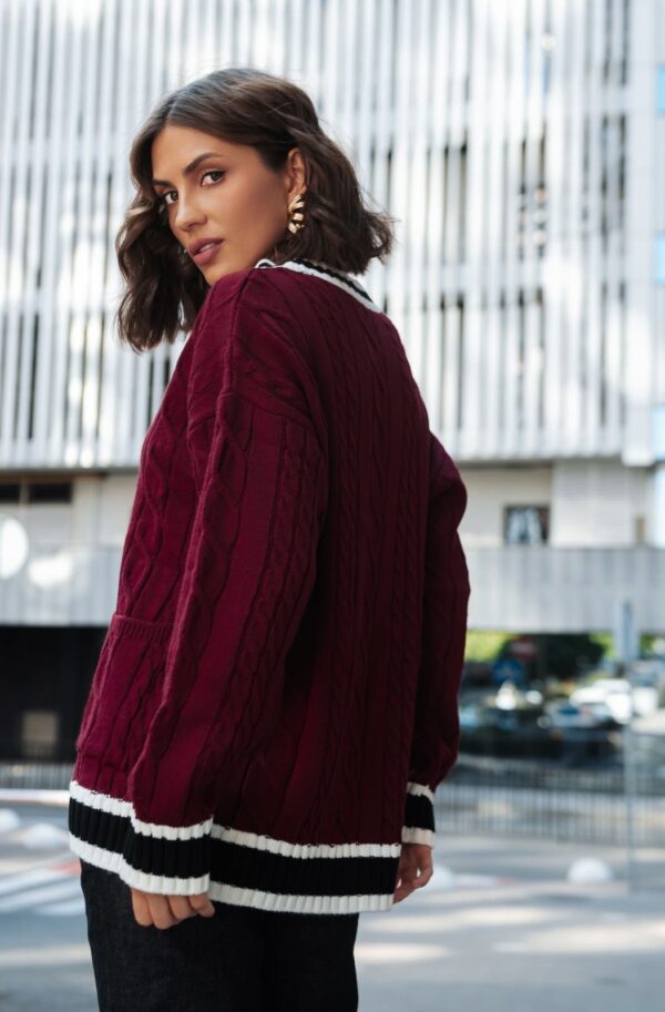 В'язана кофта з візерунком коси бордова | 92348