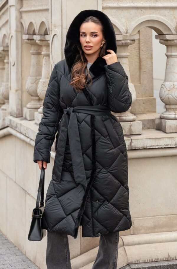 Зимове стьобане пальто з каптуром чорне | 92861