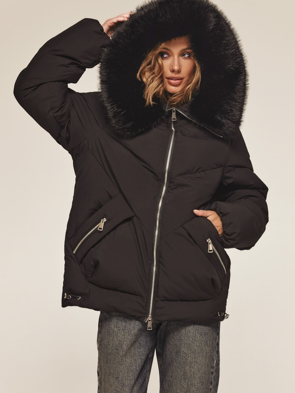 Зимова куртка з вшитим капюшоном чорна | 92997 Зимова куртка з вшитим капюшоном чорна | 92997