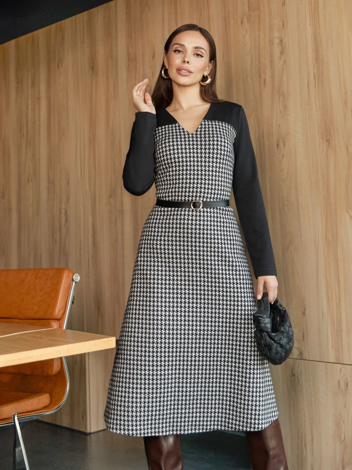 Сукня з трикотажу в гусячу лапку чорна | 92605 Сукня з трикотажу в гусячу лапку чорна | 92605