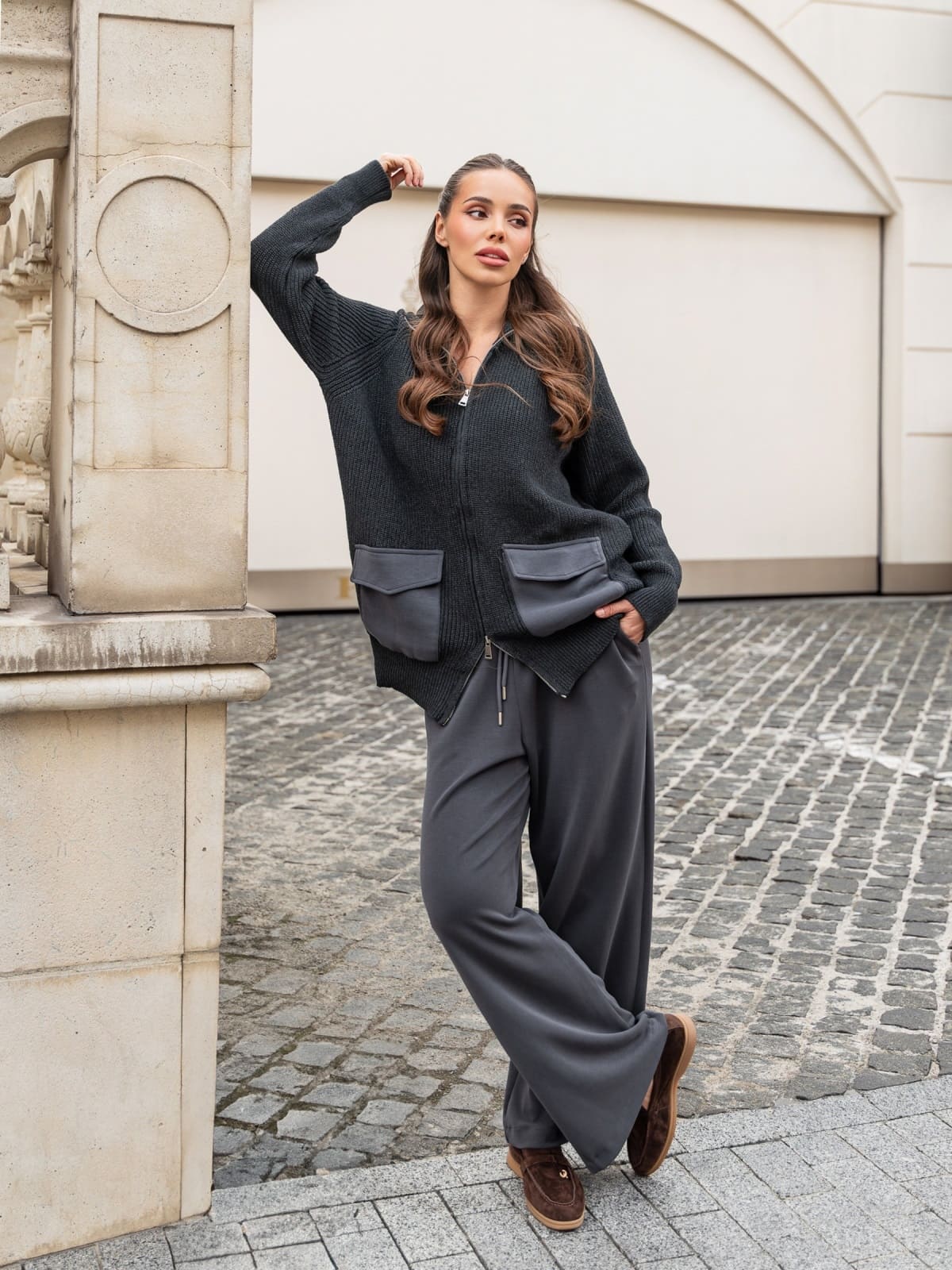 Костюм з в'язаною кофтою та штанами сірий | 93150 Костюм з в'язаною кофтою та штанами сірий | 93150