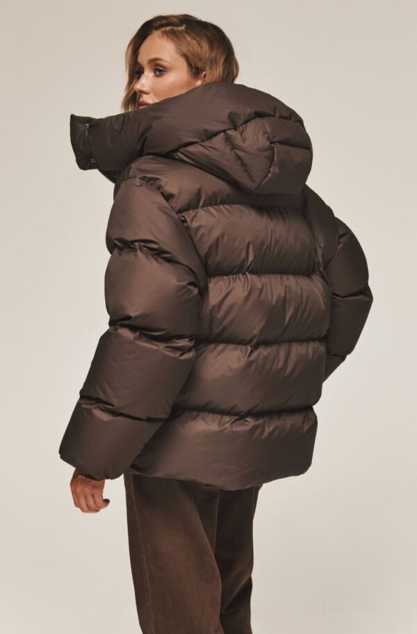Зимова куртка зі знімним капюшоном коричнева | 93098