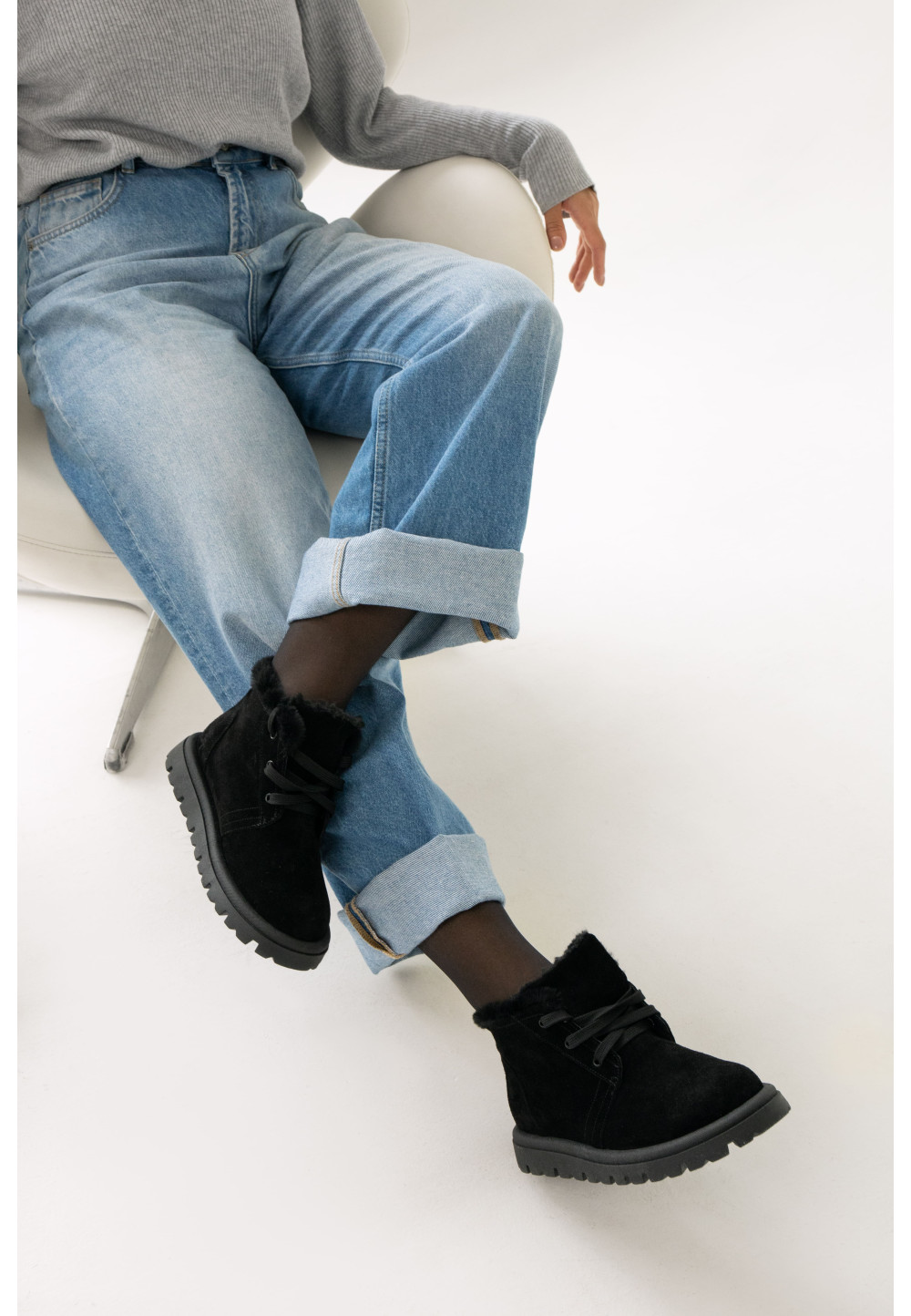 Черевики з широким носком замшеві чорні зима | 92593 Черевики з широким носком замшеві чорні зима | 92593