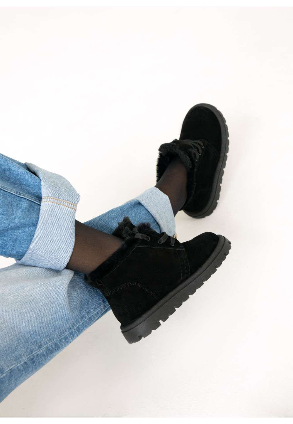 Черевики з широким носком замшеві чорні зима | 92593 Черевики з широким носком замшеві чорні зима | 92593