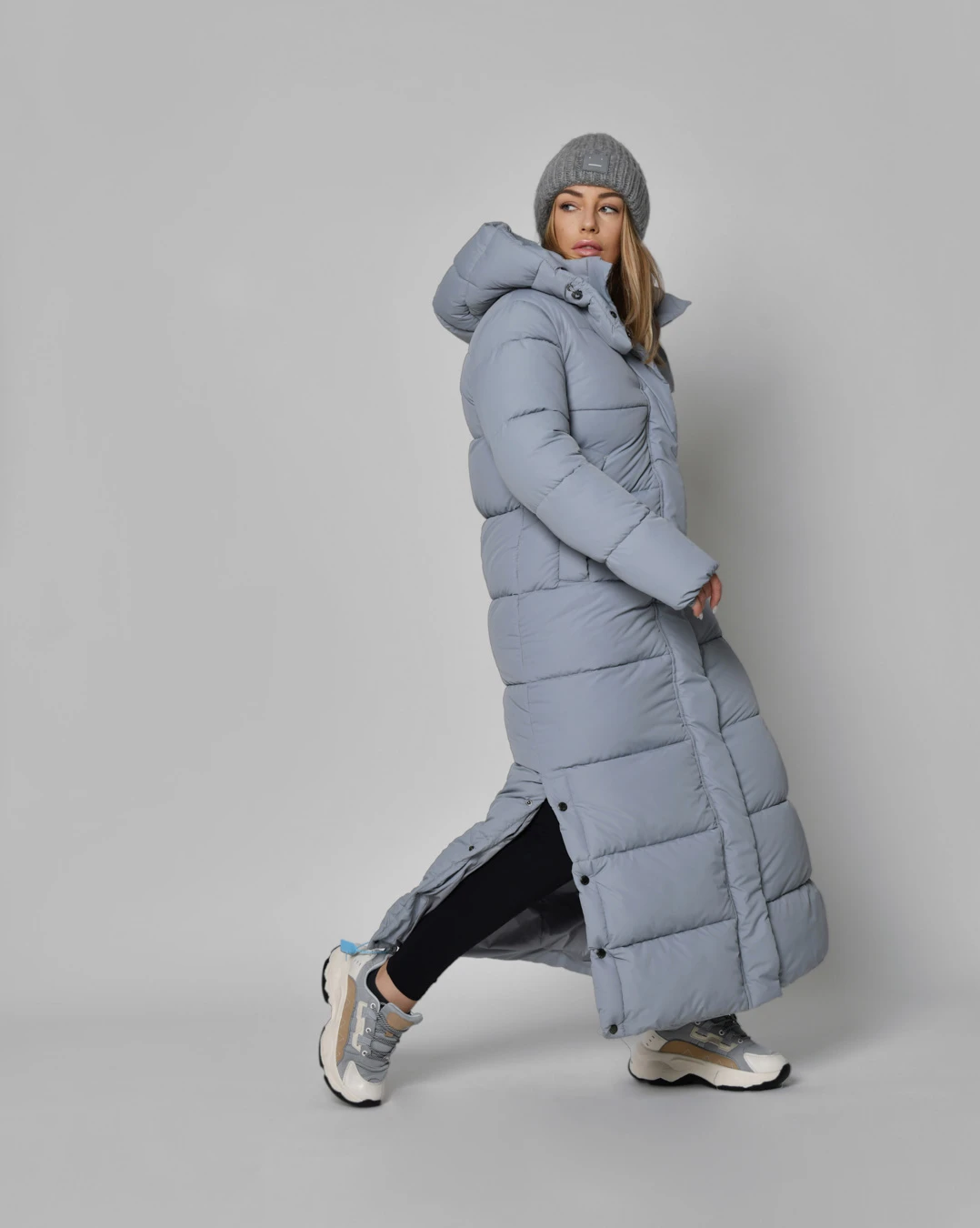 Зимовий довгий пуховик сіро-блакитний | 93529