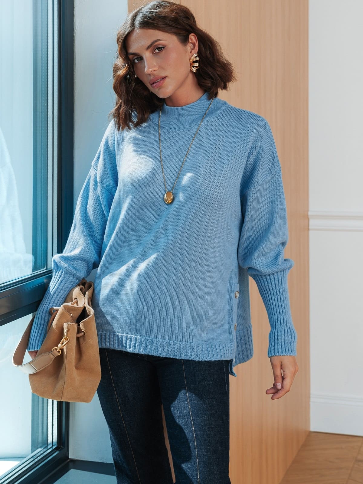 Вільний светр подовжений по спинці блакитний | 93408 Вільний светр подовжений по спинці блакитний | 93408