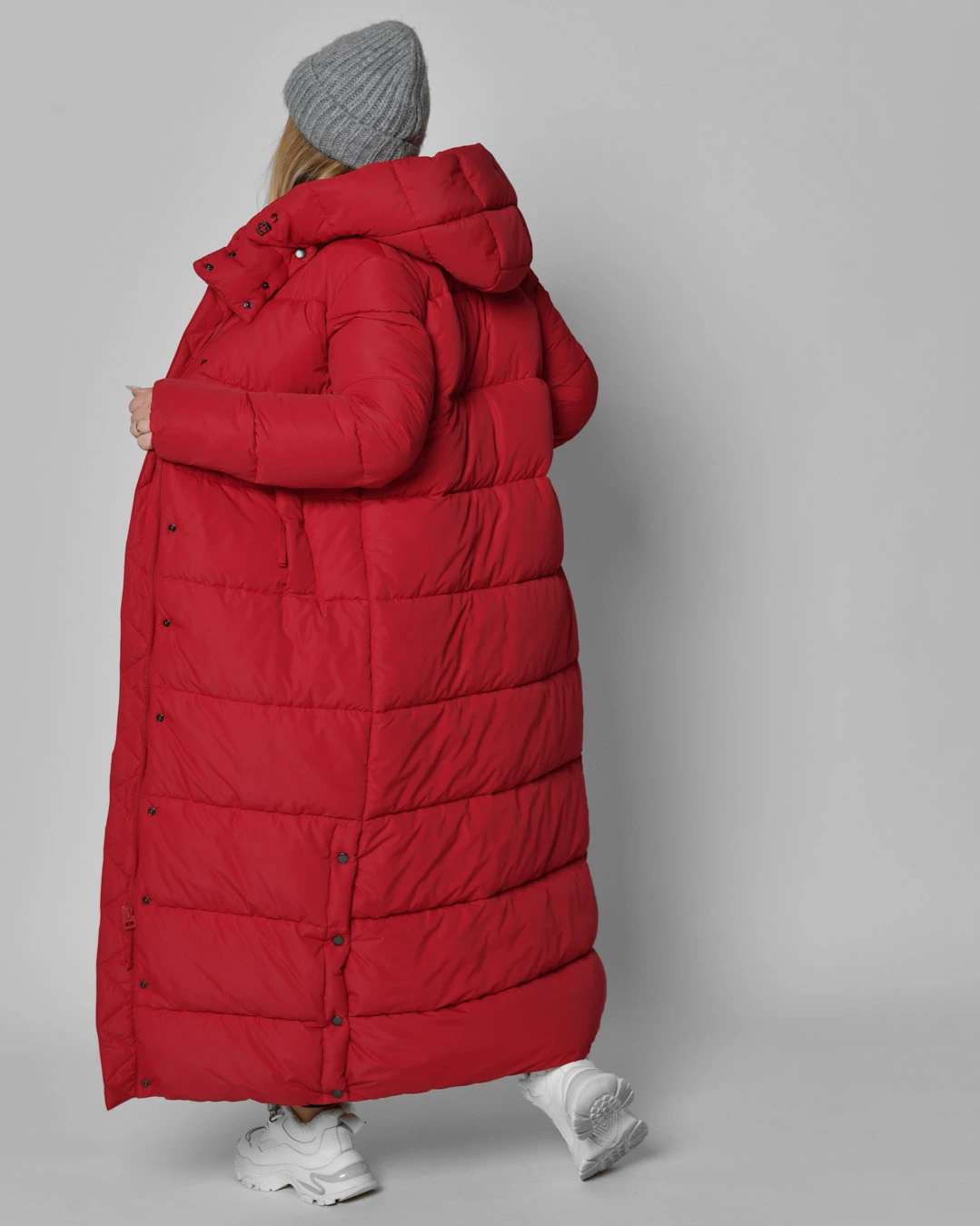 Зимовий довгий пуховик червоний | 93624 Зимовий довгий пуховик червоний | 93624
