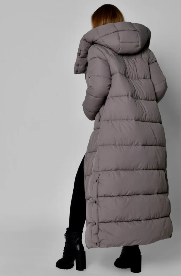 Зимовий довгий пуховик темно-бежевий | 93563