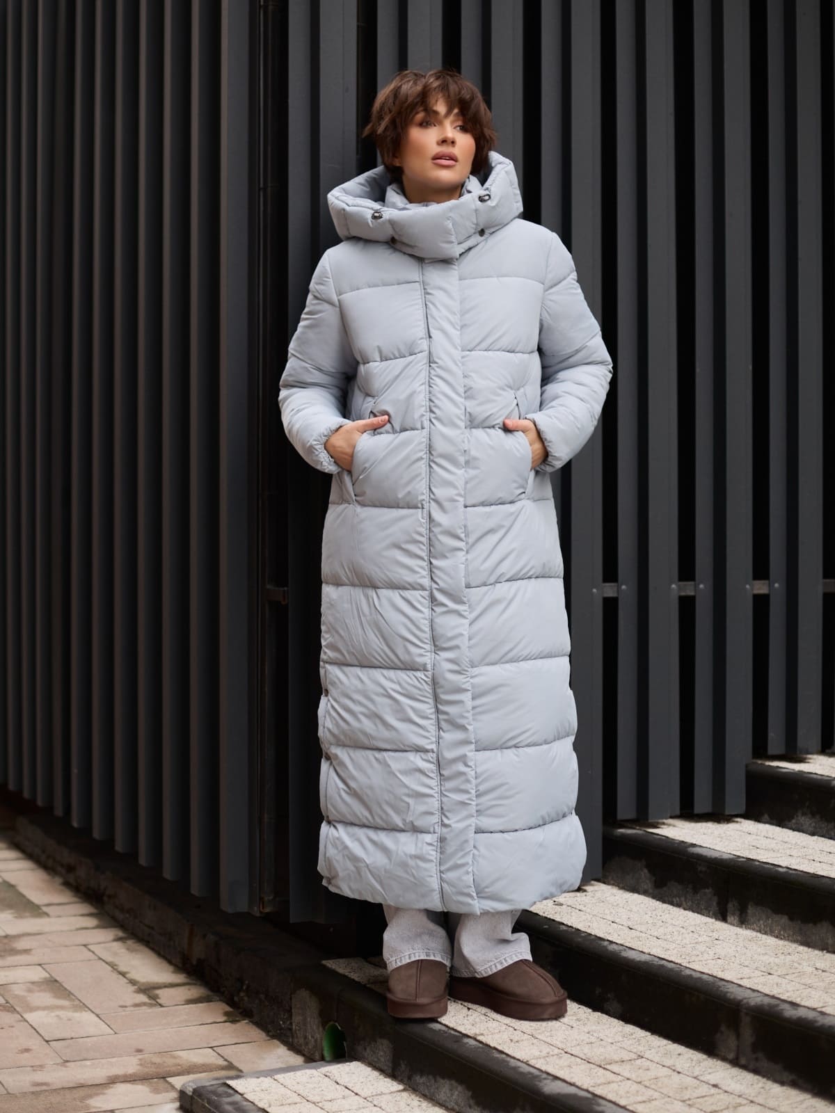 Зимовий довгий пуховик сіро-блакитний | 93529