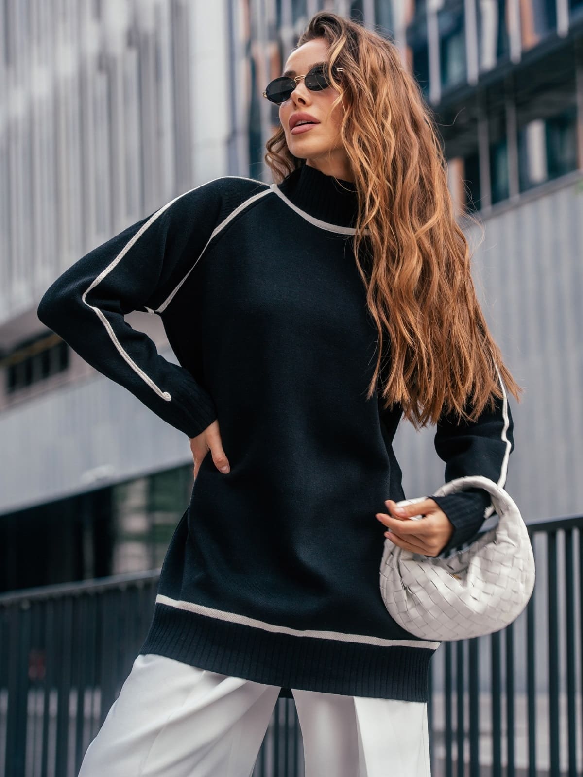 Подовжений светр дрібної в'язки чорний | 93424 Подовжений светр дрібної в'язки чорний | 93424