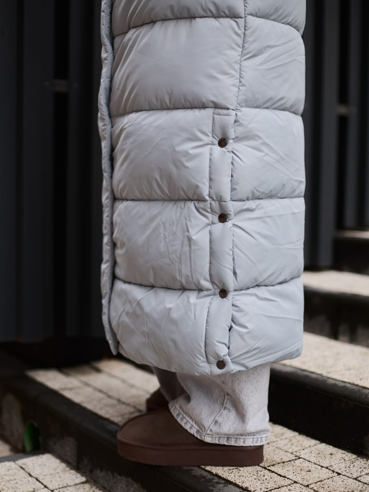 Зимовий довгий пуховик сіро-блакитний | 93529