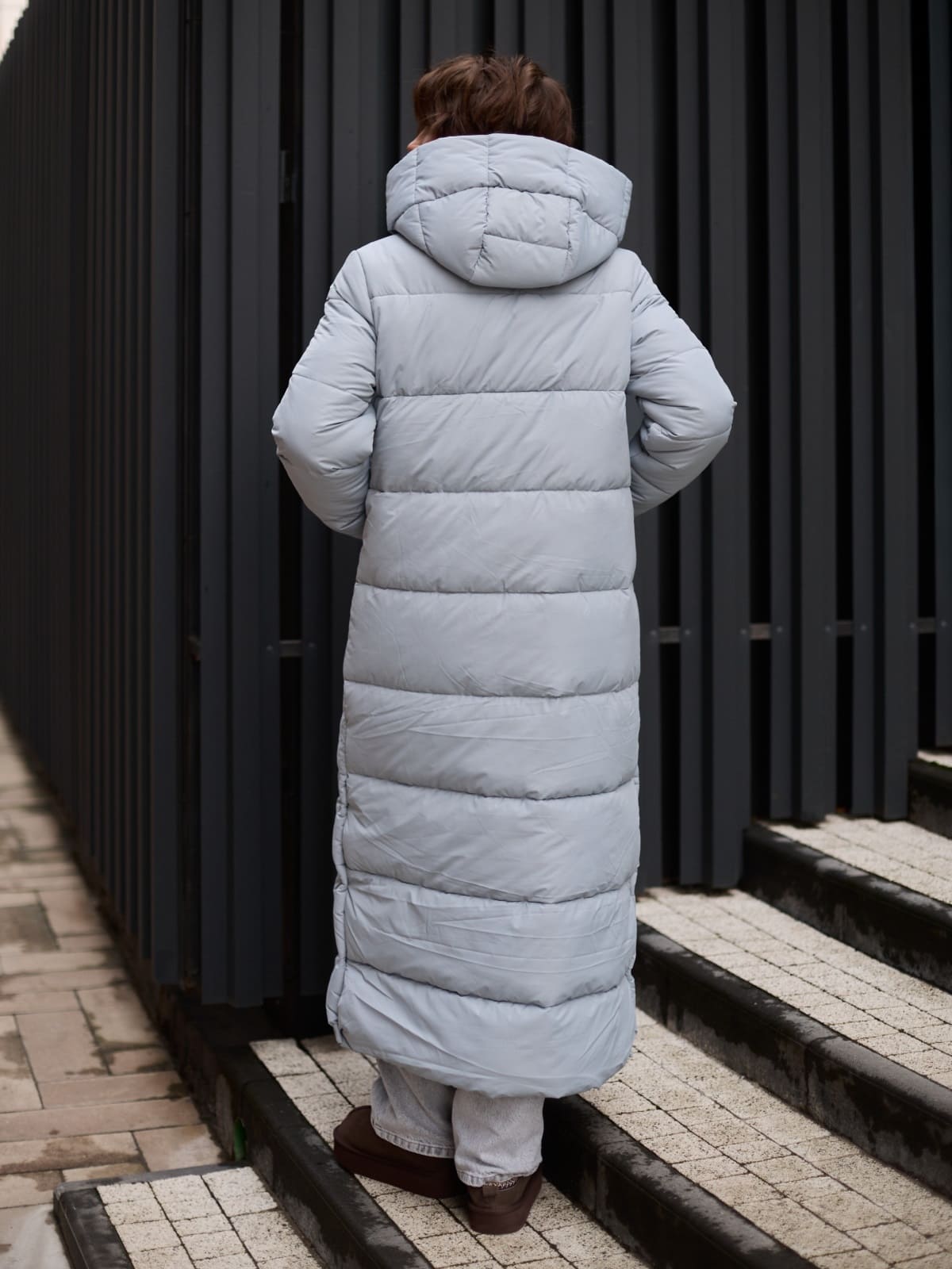 Зимовий довгий пуховик сіро-блакитний | 93529