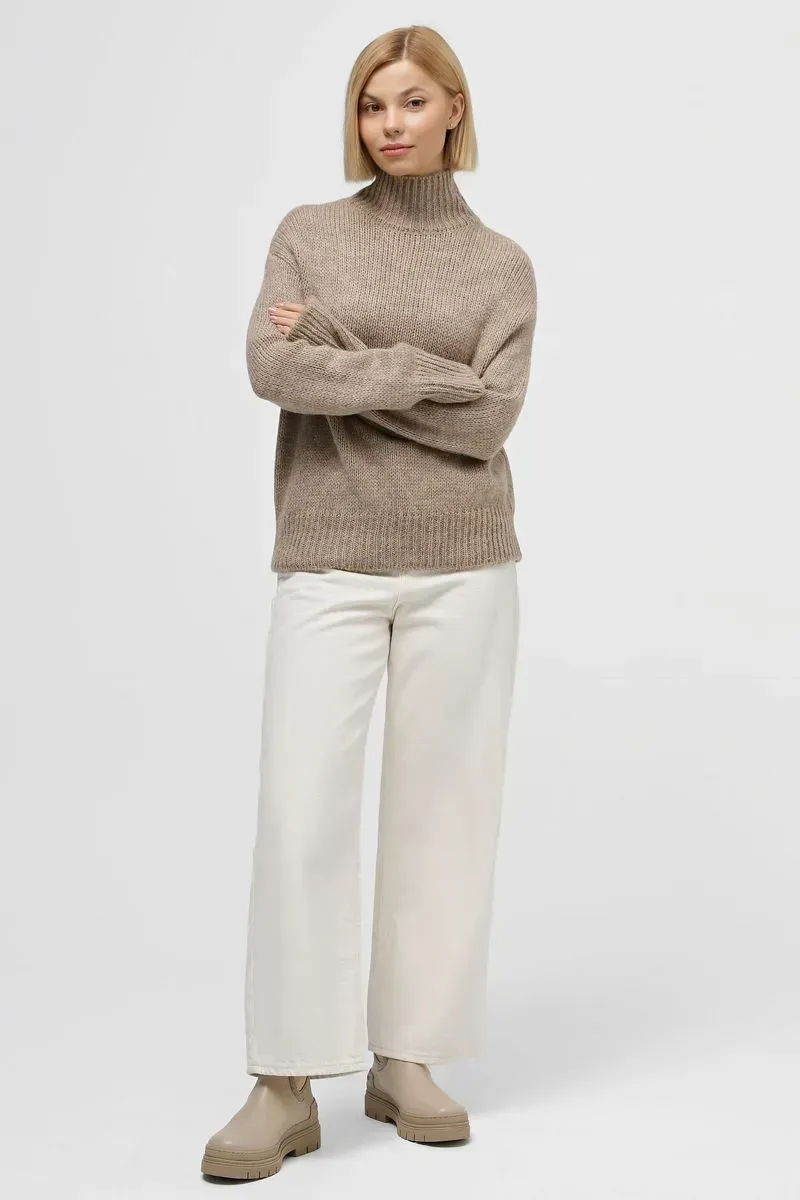 Жіночий в'язаний светр оверсайз темно-бежевий | 94456