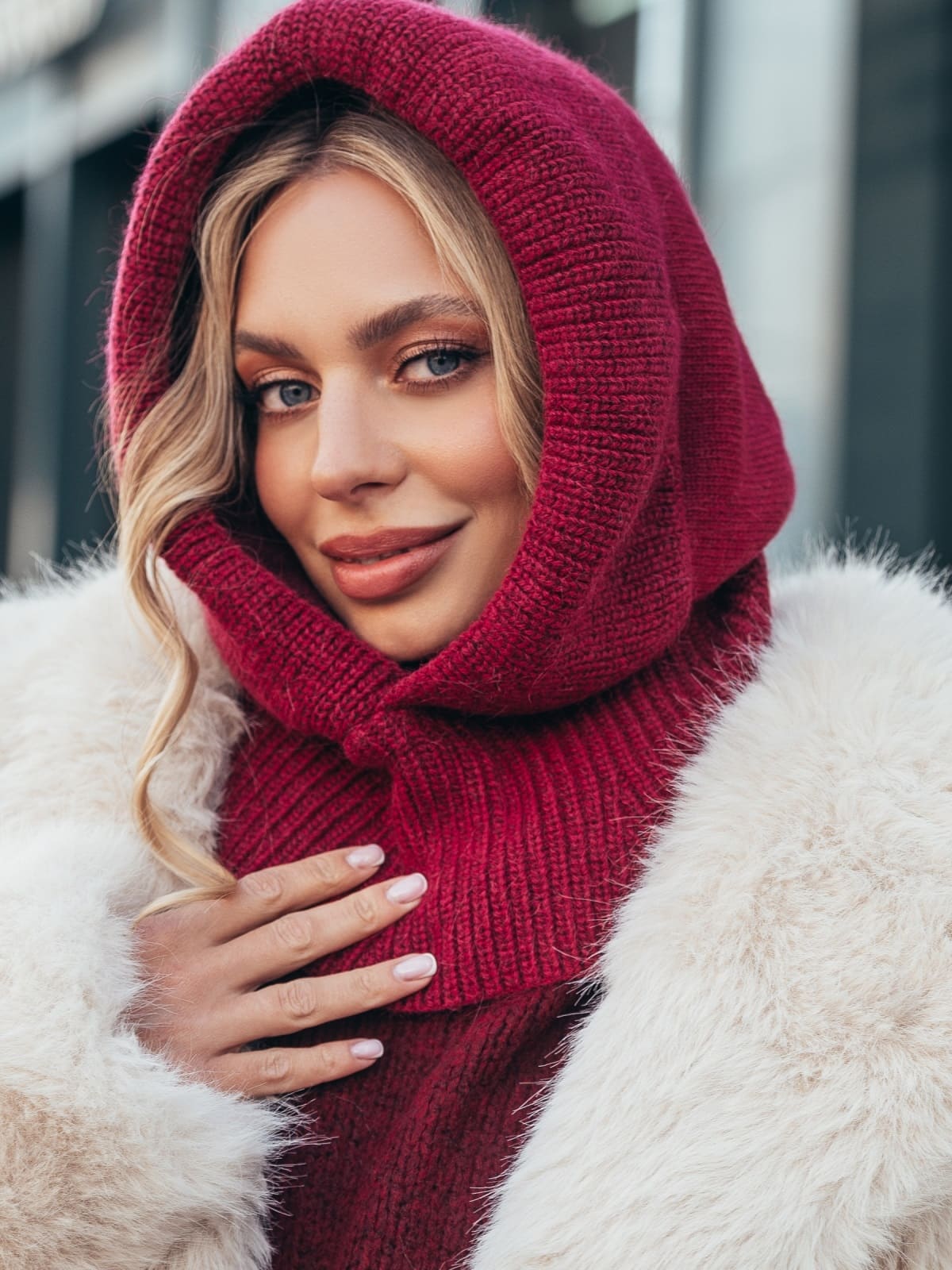 Вовняний капор дрібної в'язки бордовий | 94183