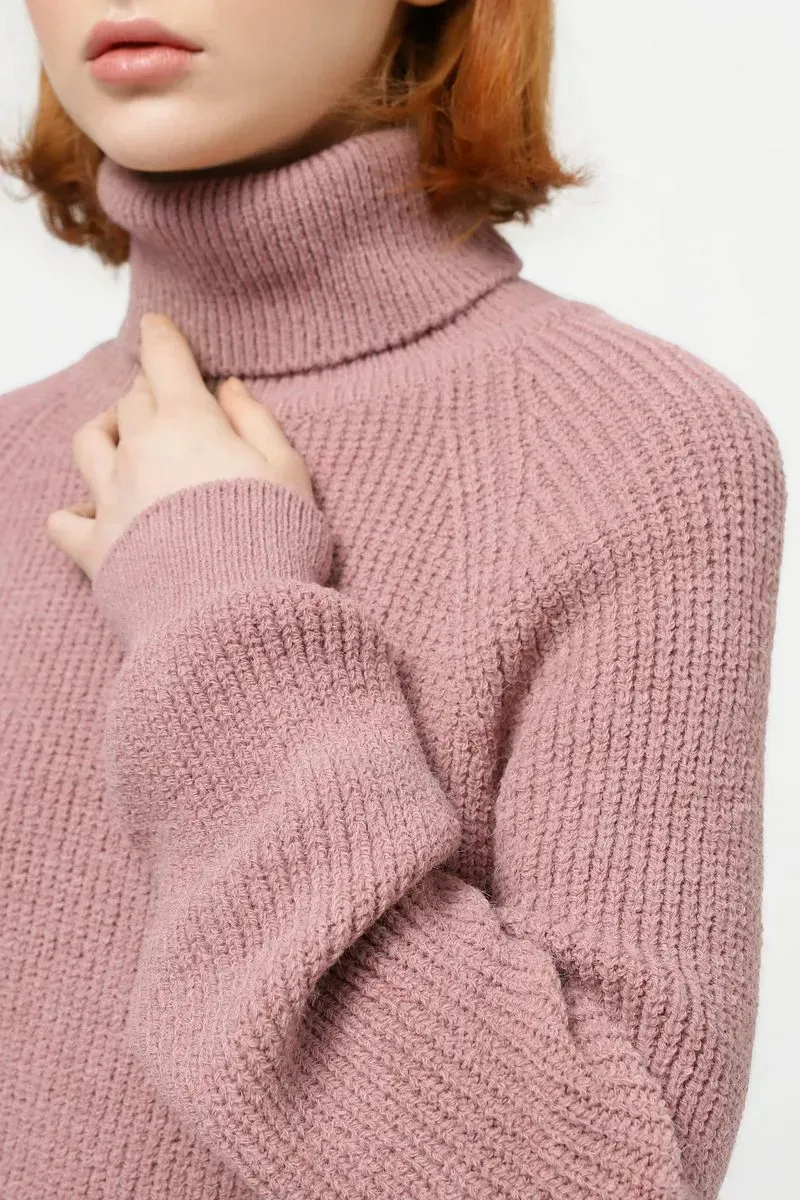 Теплий жіночий класичний светр марсала | 94462