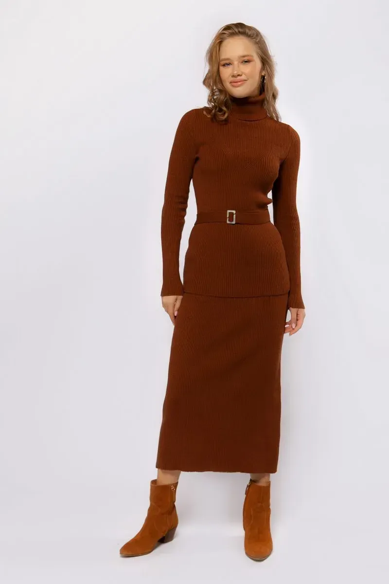 Теплий довгий светр світло-коричневий | 94407