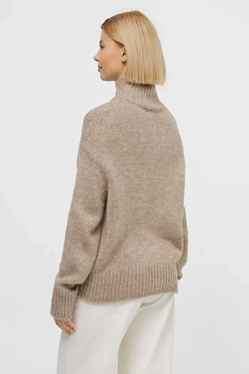 Жіночий в'язаний светр оверсайз темно-бежевий | 94456