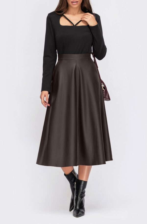 Розкльошена спідниця з екошкіри коричнева | 94537