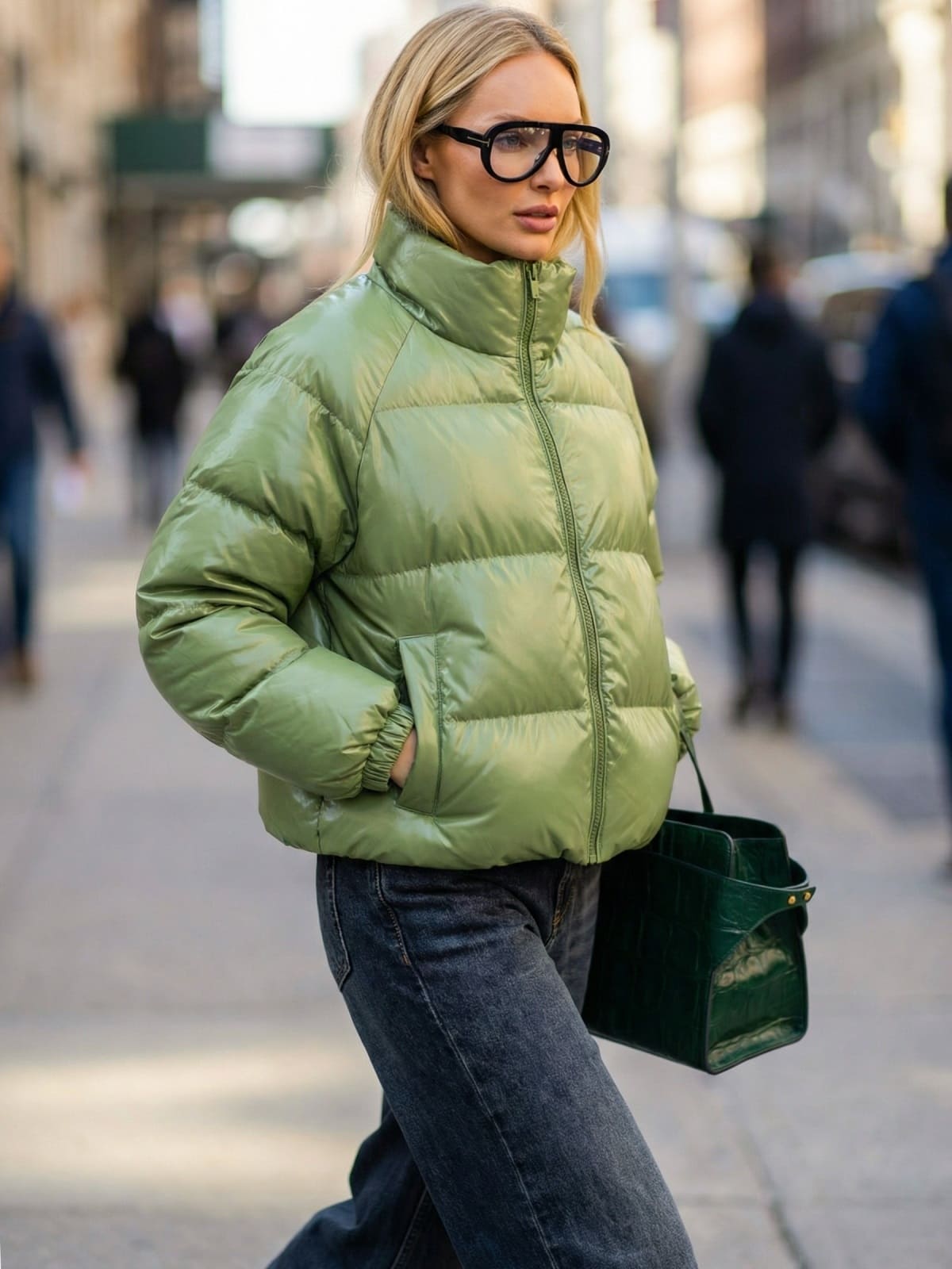 Демісезонна куртка з лакованої тканини зелена | 94741 Демісезонна куртка з лакованої тканини зелена | 94741