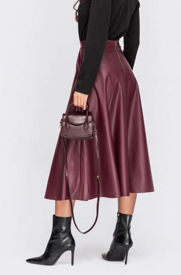 Розкльошена спідниця з екошкіри бордова | 94523