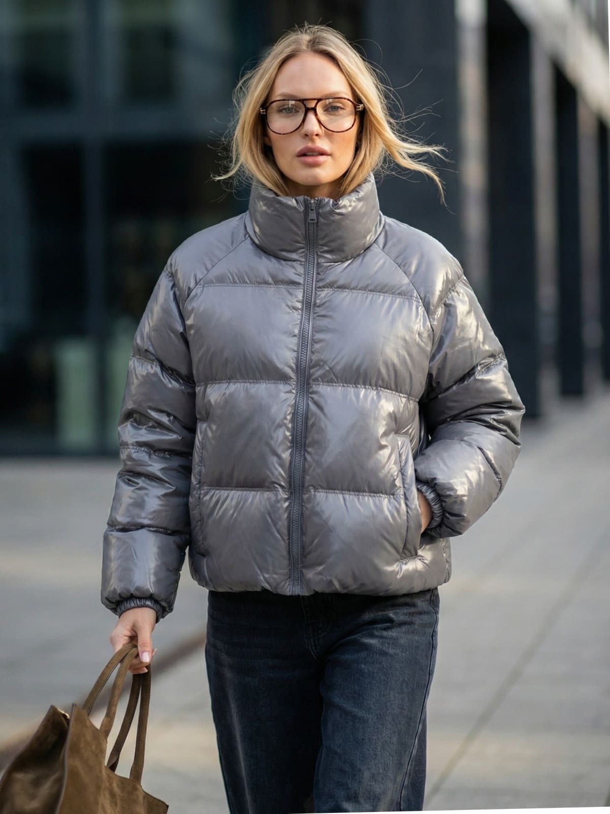 Демісезонна куртка з лакованої тканини сіра | 94770 Демісезонна куртка з лакованої тканини сіра | 94770