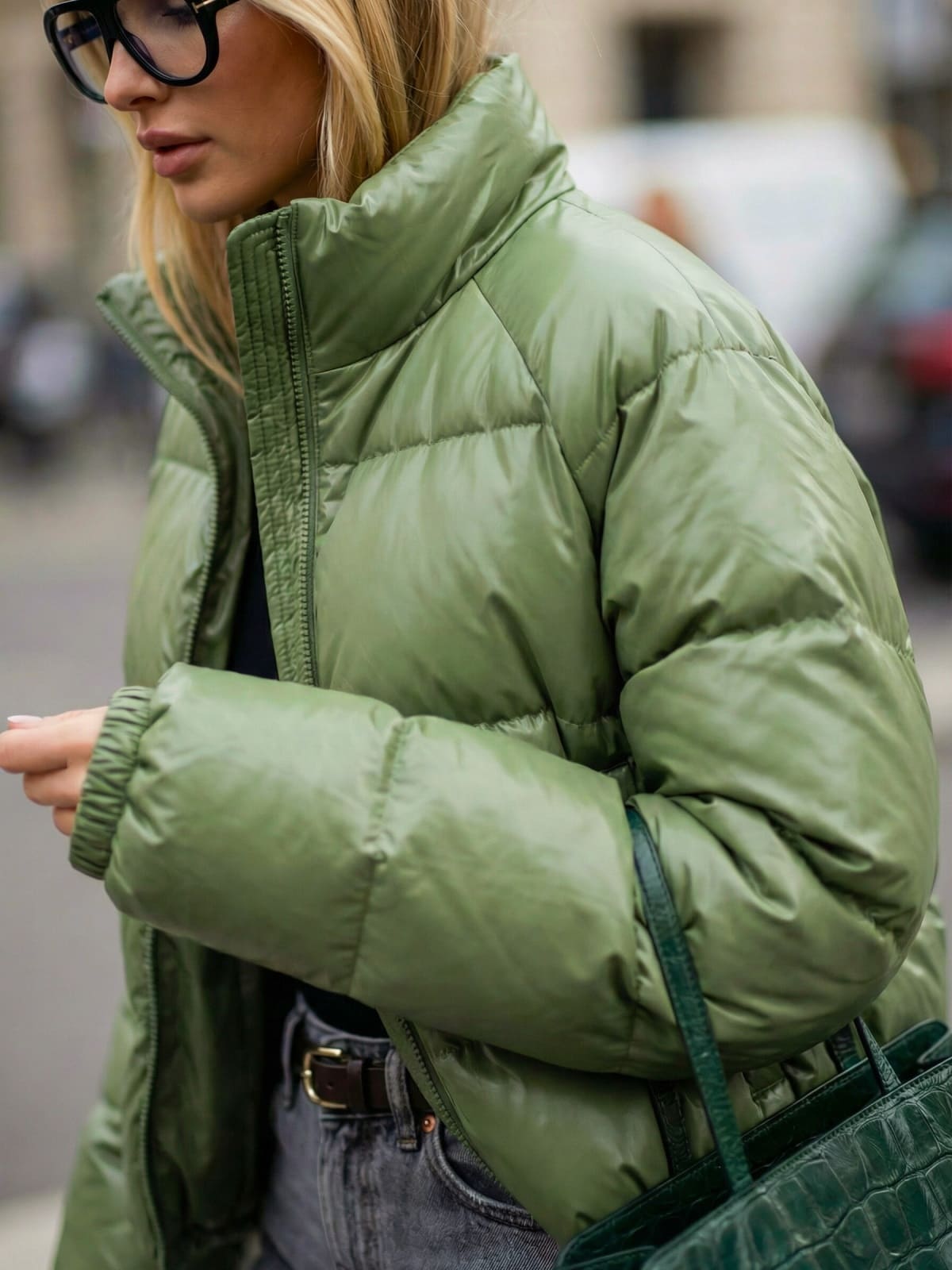 Демісезонна куртка з лакованої тканини зелена | 94741 Демісезонна куртка з лакованої тканини зелена | 94741