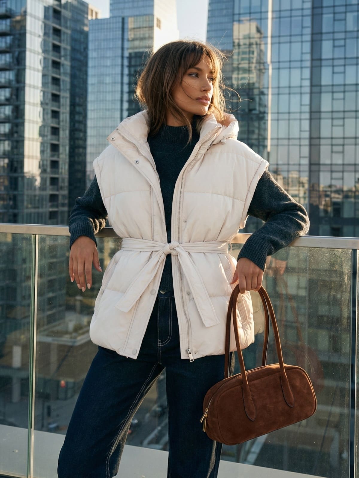 Жіночий жилет з каптуром молочний | 95082 Жіночий жилет з каптуром молочний | 95082