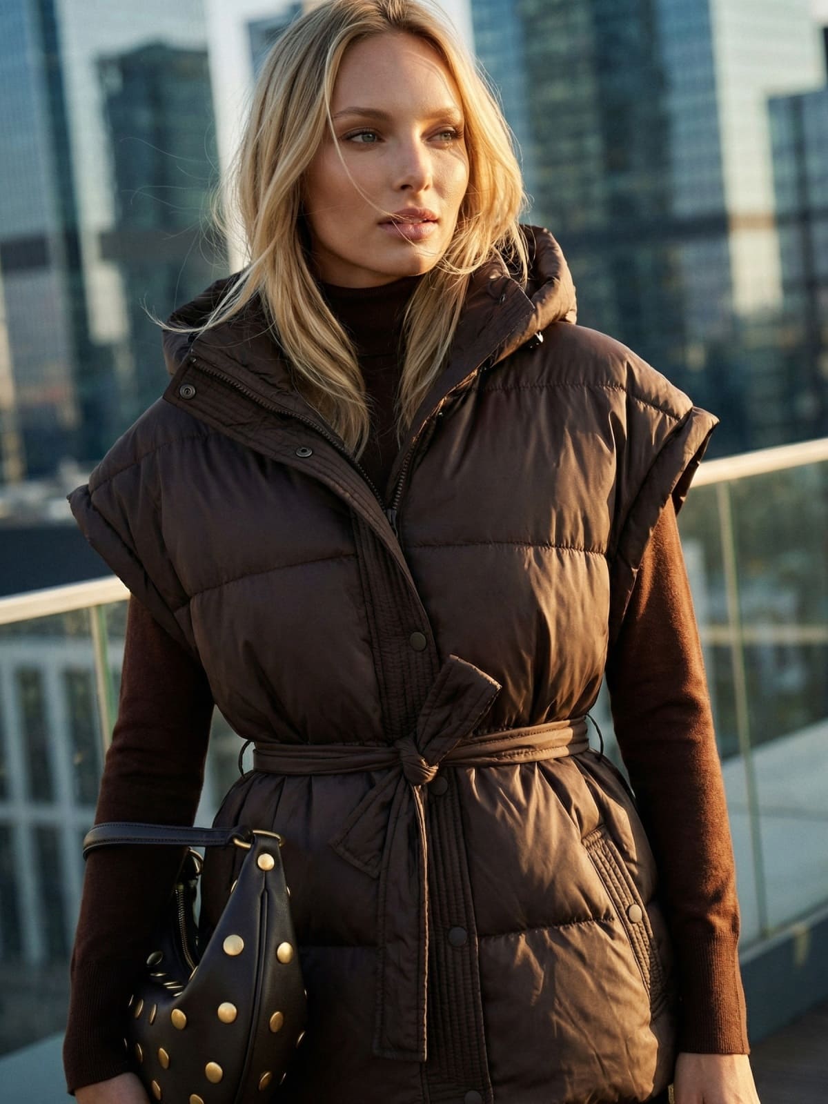 Жіночий жилет з каптуром коричневий | 95097 Жіночий жилет з каптуром коричневий | 95097