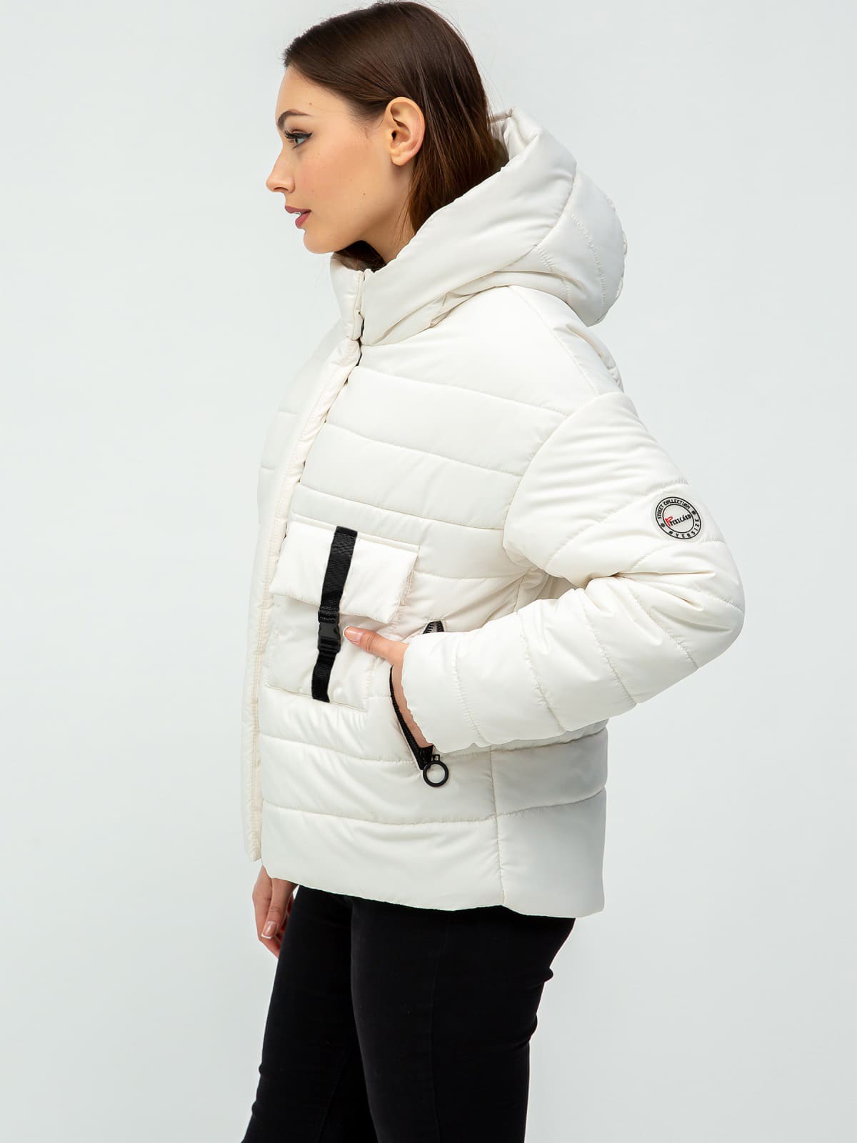 Демісезонна куртка з вшитим капюшоном молочна | 95639